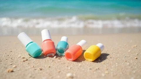 21 Vibrant Summer Nails That’ll Make You Feel Like You’re on a Beach Vacation! 21 Vibrant Summer Nails That'll Make You Feel Like You're on a Beach Vacation!